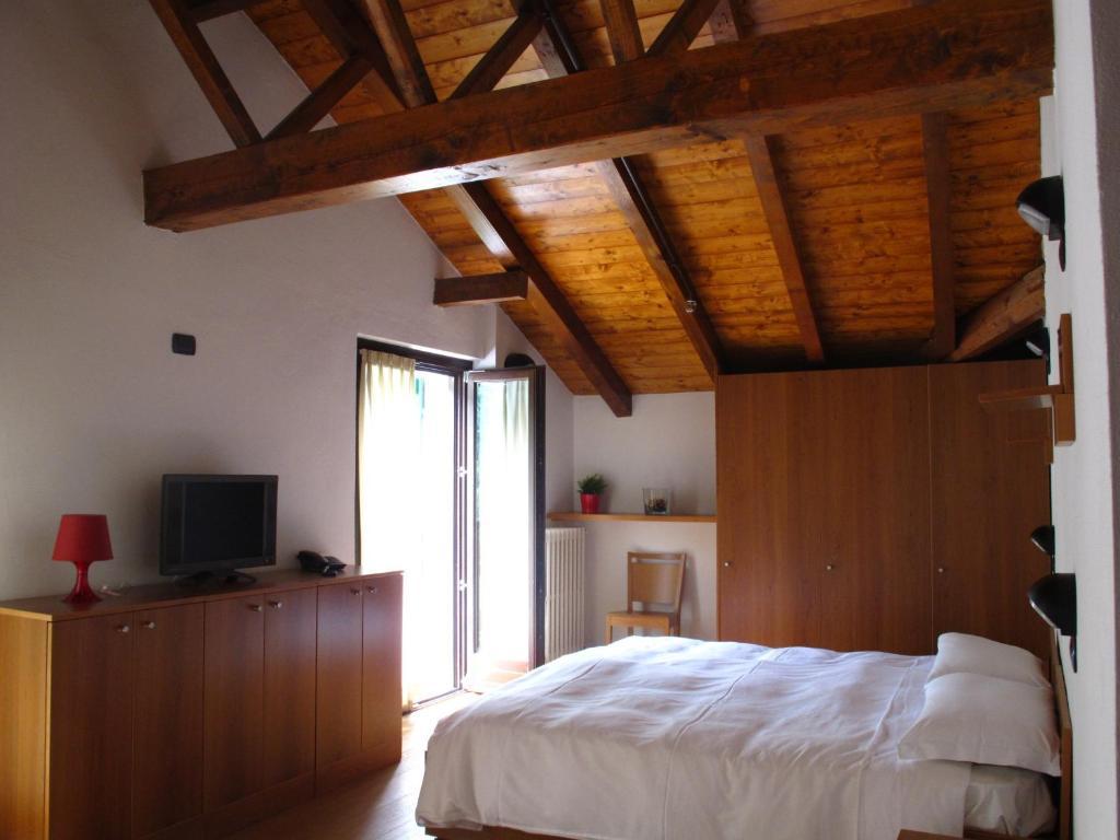Casa Alpina Don Guanella Bed & Breakfast Macugnaga Phòng bức ảnh